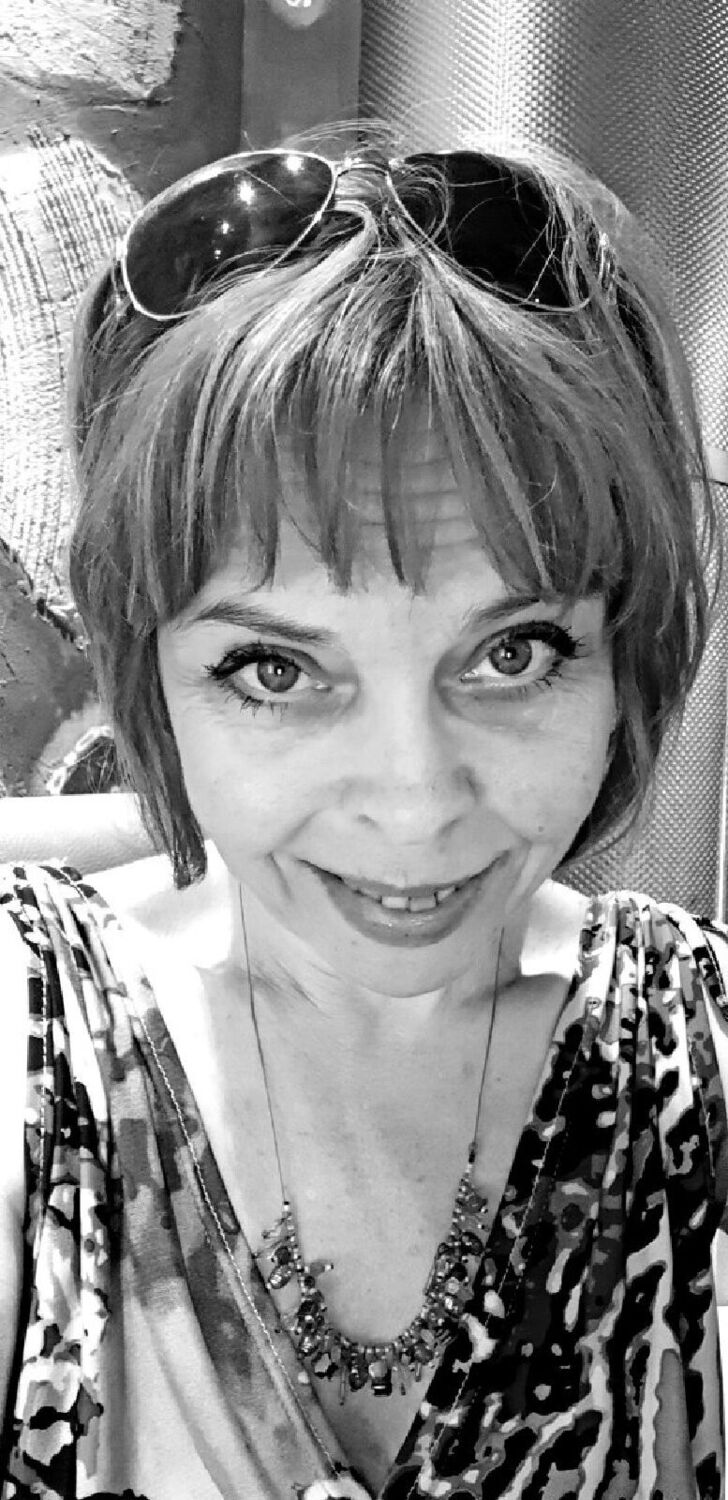  ,   Alissanna, 52 ,   ,   , c 