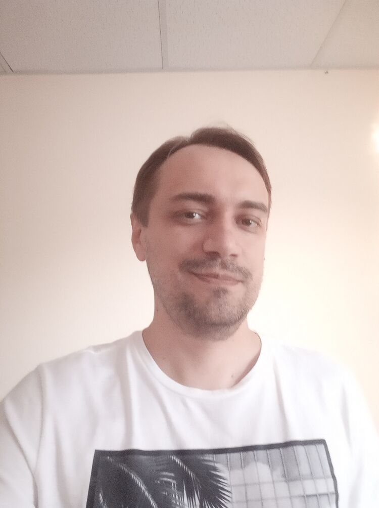  44241081  , 41 ,    