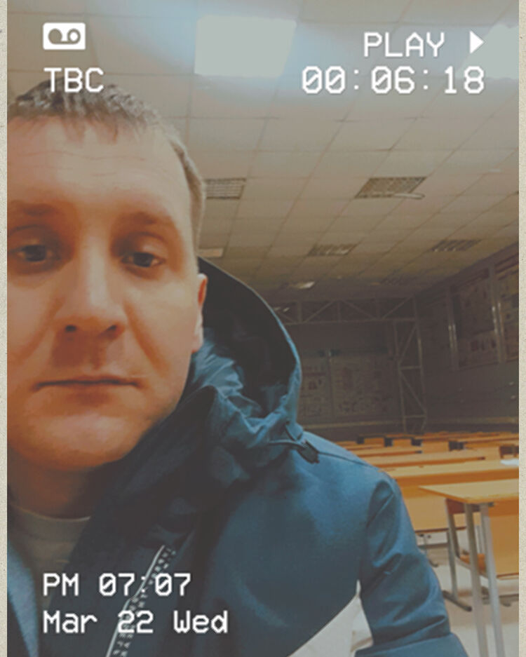  ,   Sergey, 33 ,   
