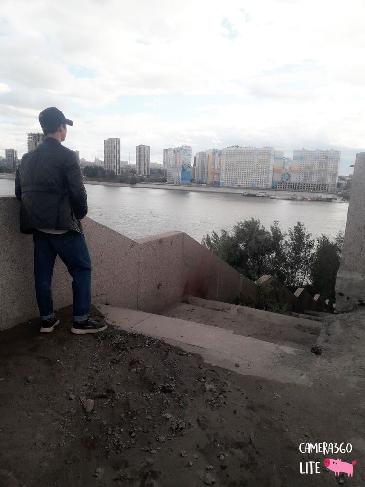  ,   Nazirjon, 22 ,   ,   