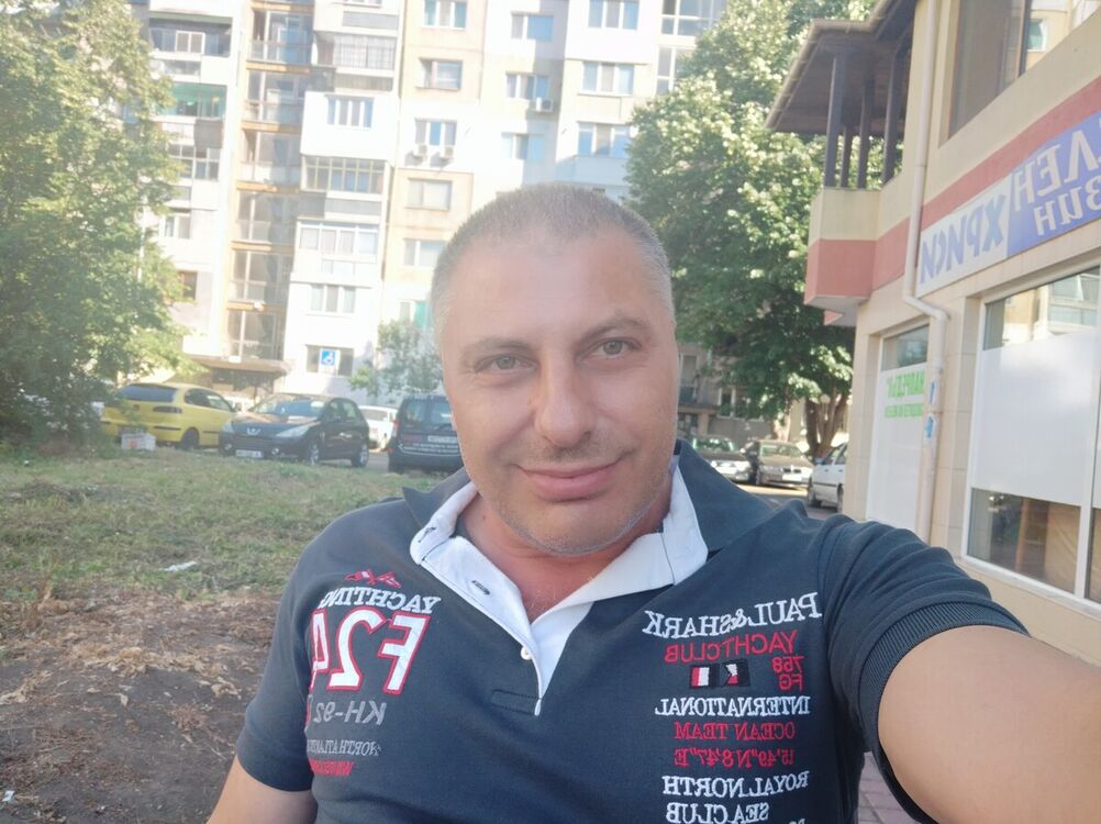  20426501  Kiril Tsarev, 52 ,    