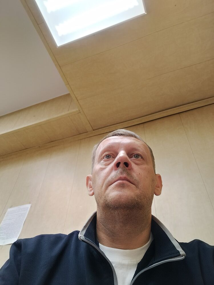  46286041  , 49 ,    