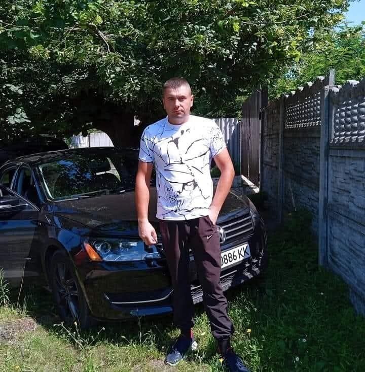  48333781  , 33 ,    