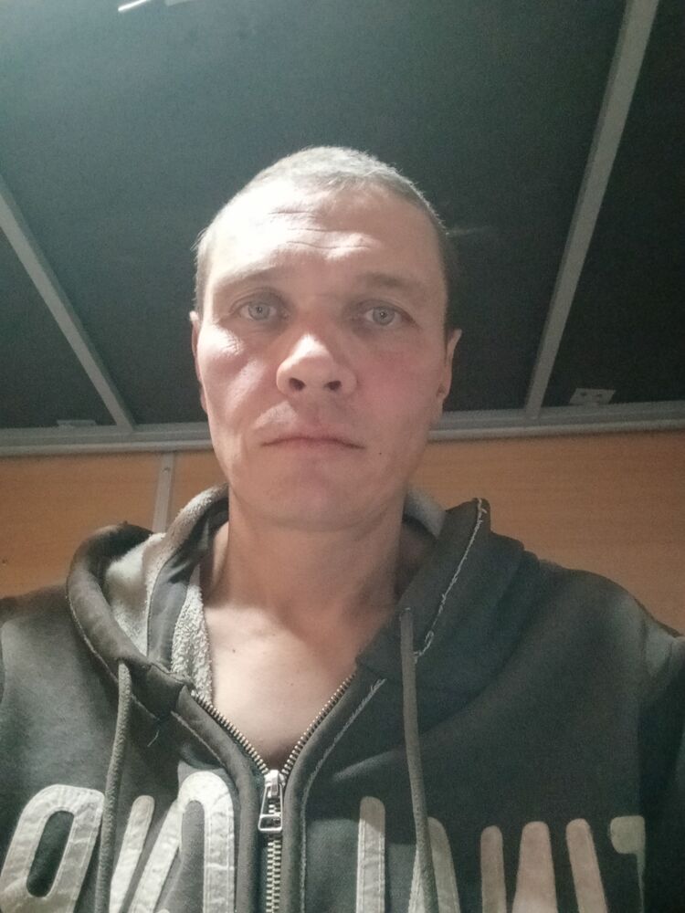  45352661  , 48 ,    