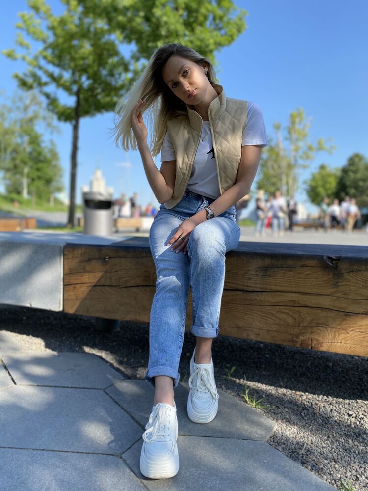  ,   Malinari, 32 ,   ,   