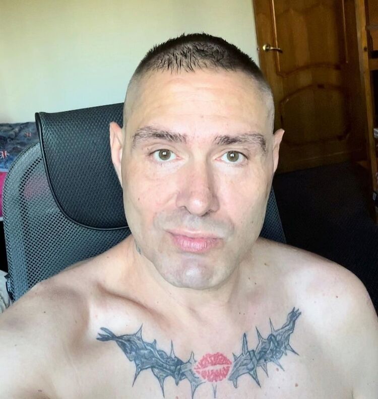  37118881  , 41 ,    