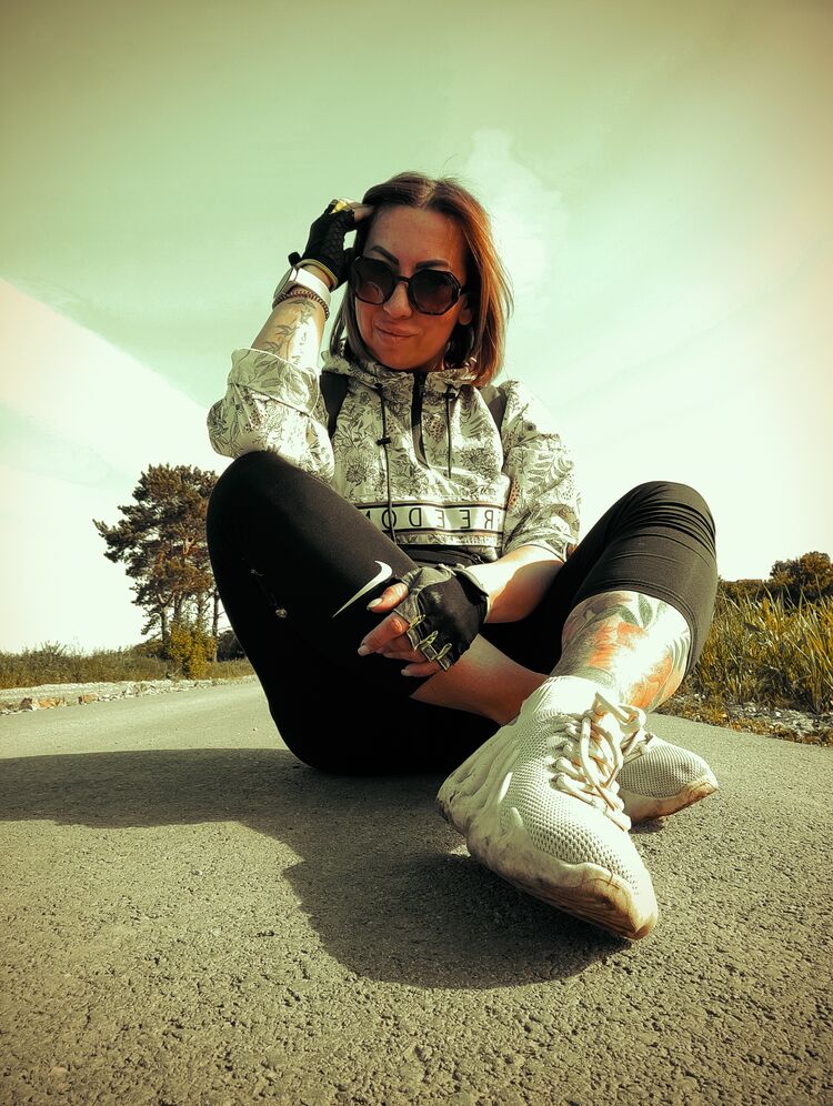  ,   Vera, 46 ,  