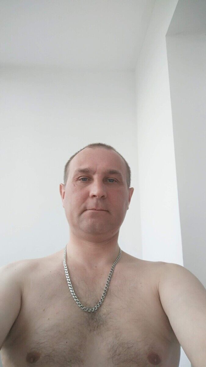  -,   , 44 ,  