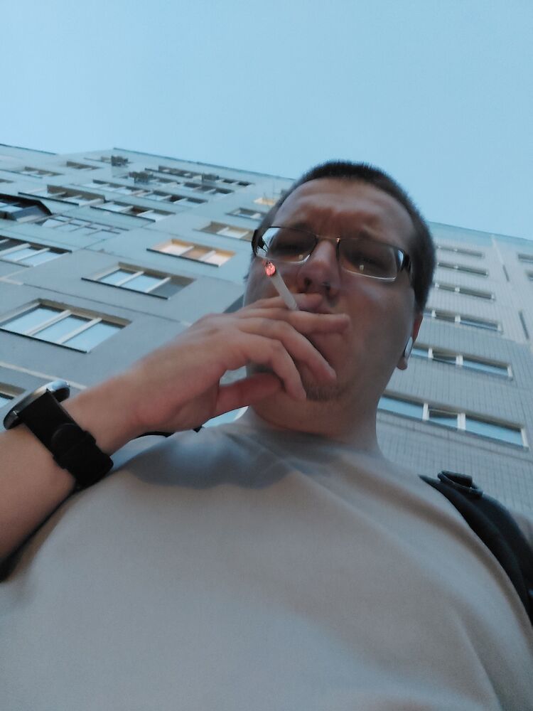 43638641  Anton, 29 ,    