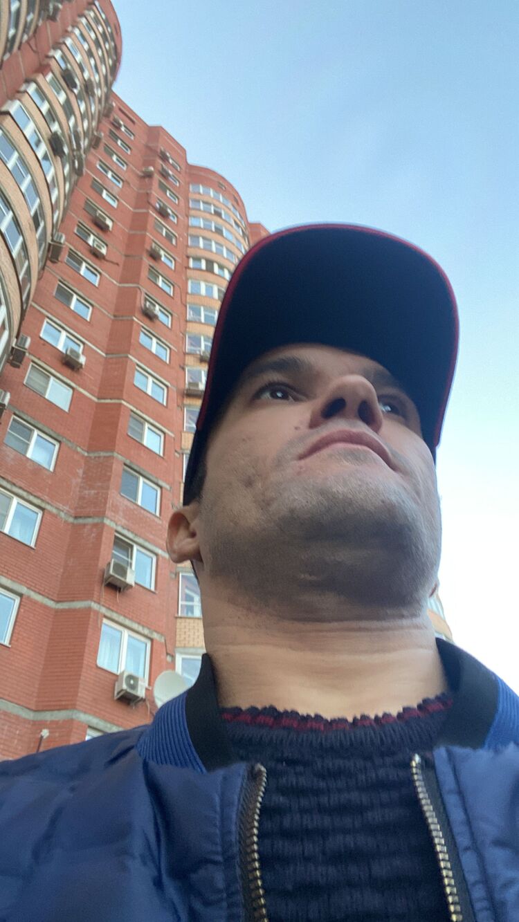  52173261  , 32 ,    