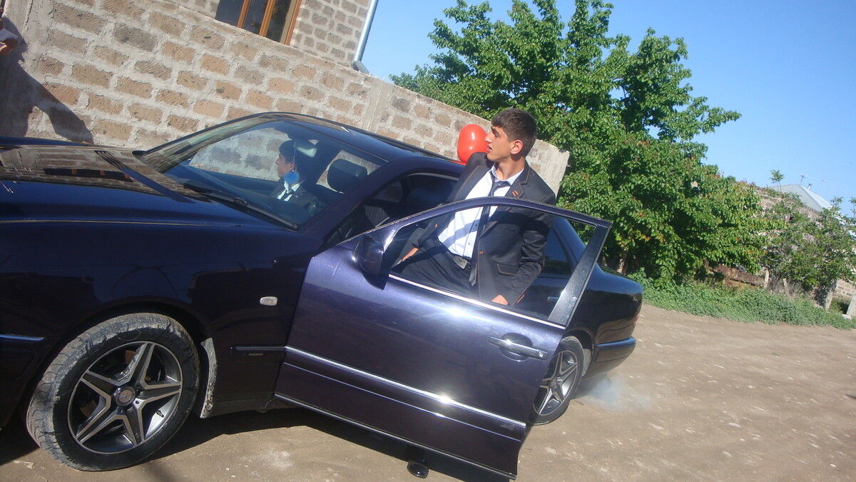 ���� 4058411 ������� Karen, 31 ���, ���� ���������� � �������