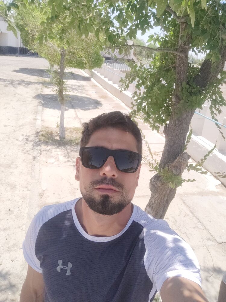  35309571  , 37 ,    