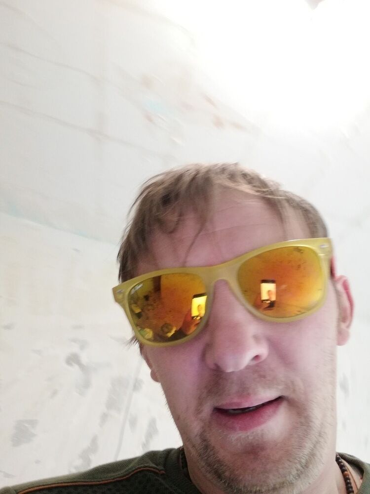  15693621  , 43 ,    