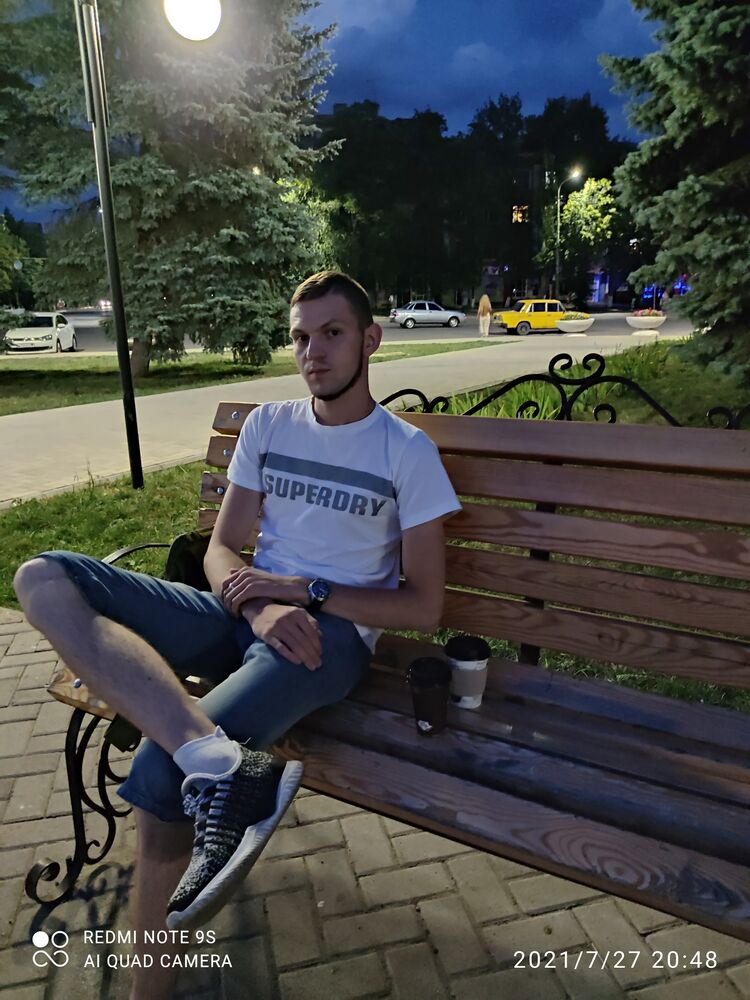  28421981  , 27 ,    