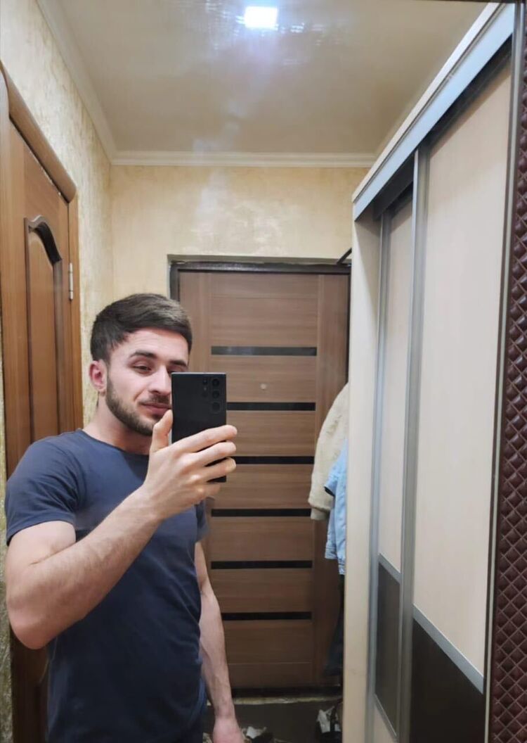  47827111  Ramazan, 32 ,     