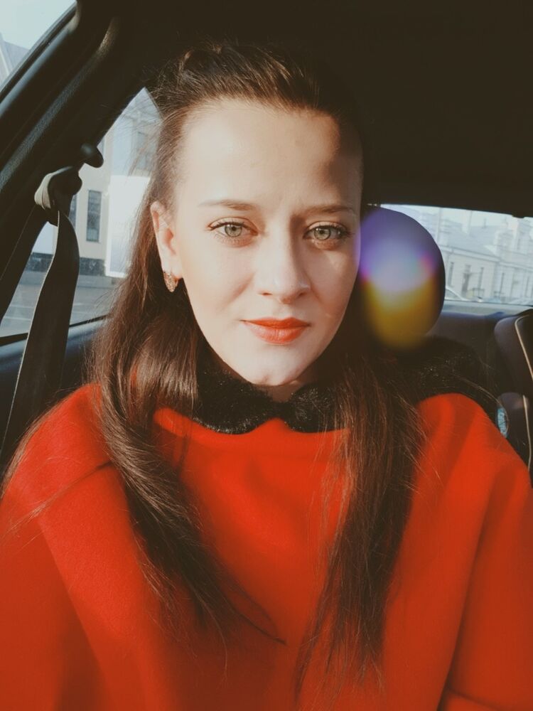  18050881  , 33 ,    