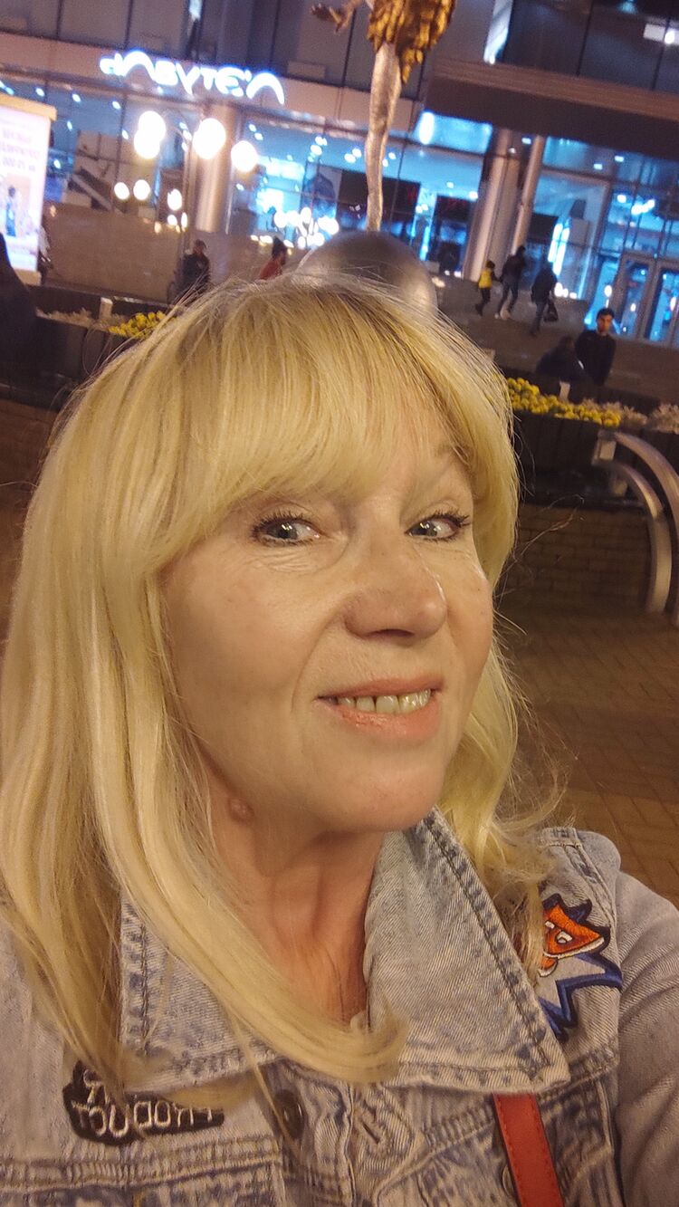  ,   Tatiana, 60 ,   ,   