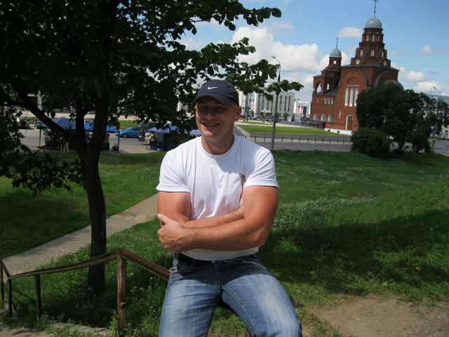  ,   Alexandr, 46 ,   ,   , c 