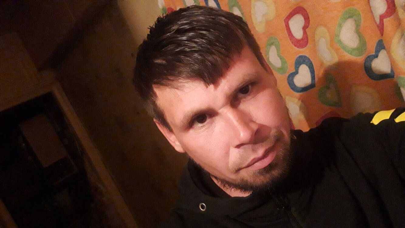  48267941  , 37 ,    