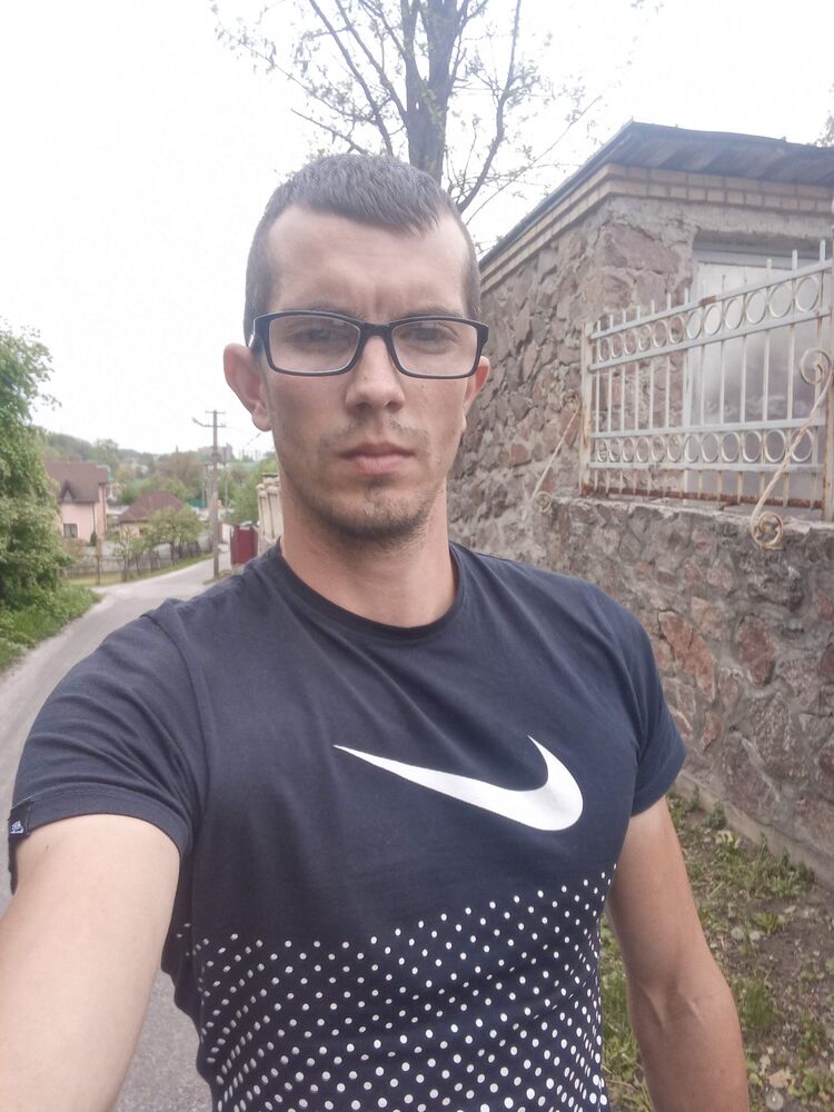  45221771  Alex, 36 ,     