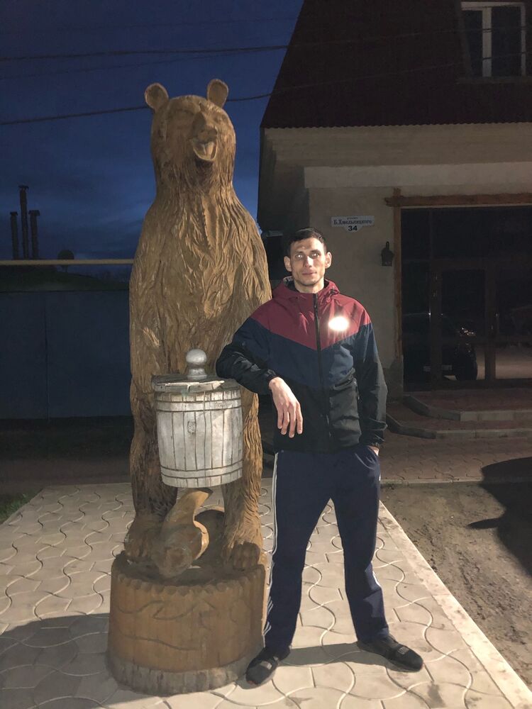  47708731  , 32 ,    