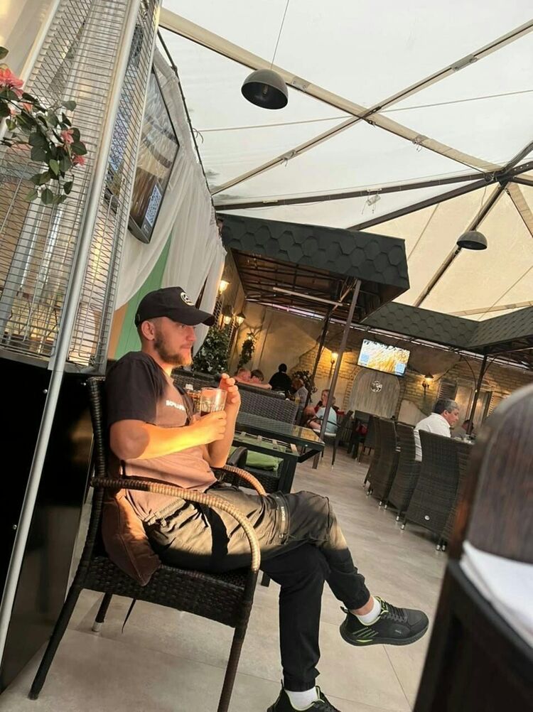  34596681  , 28 ,    
