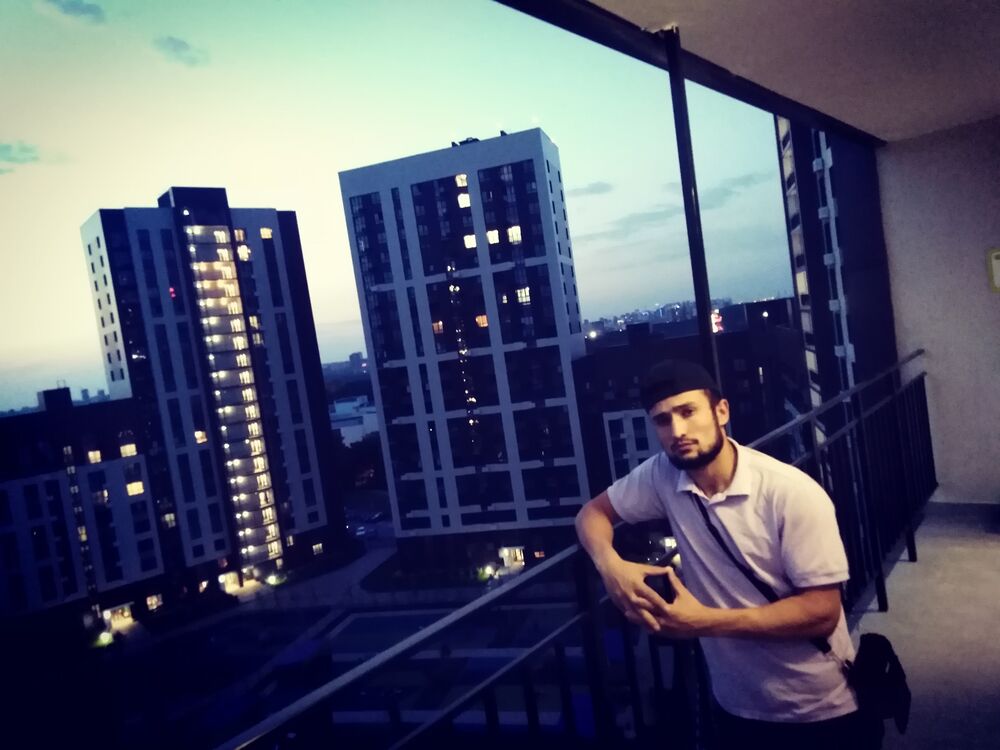  23700911  Adham, 30 ,    