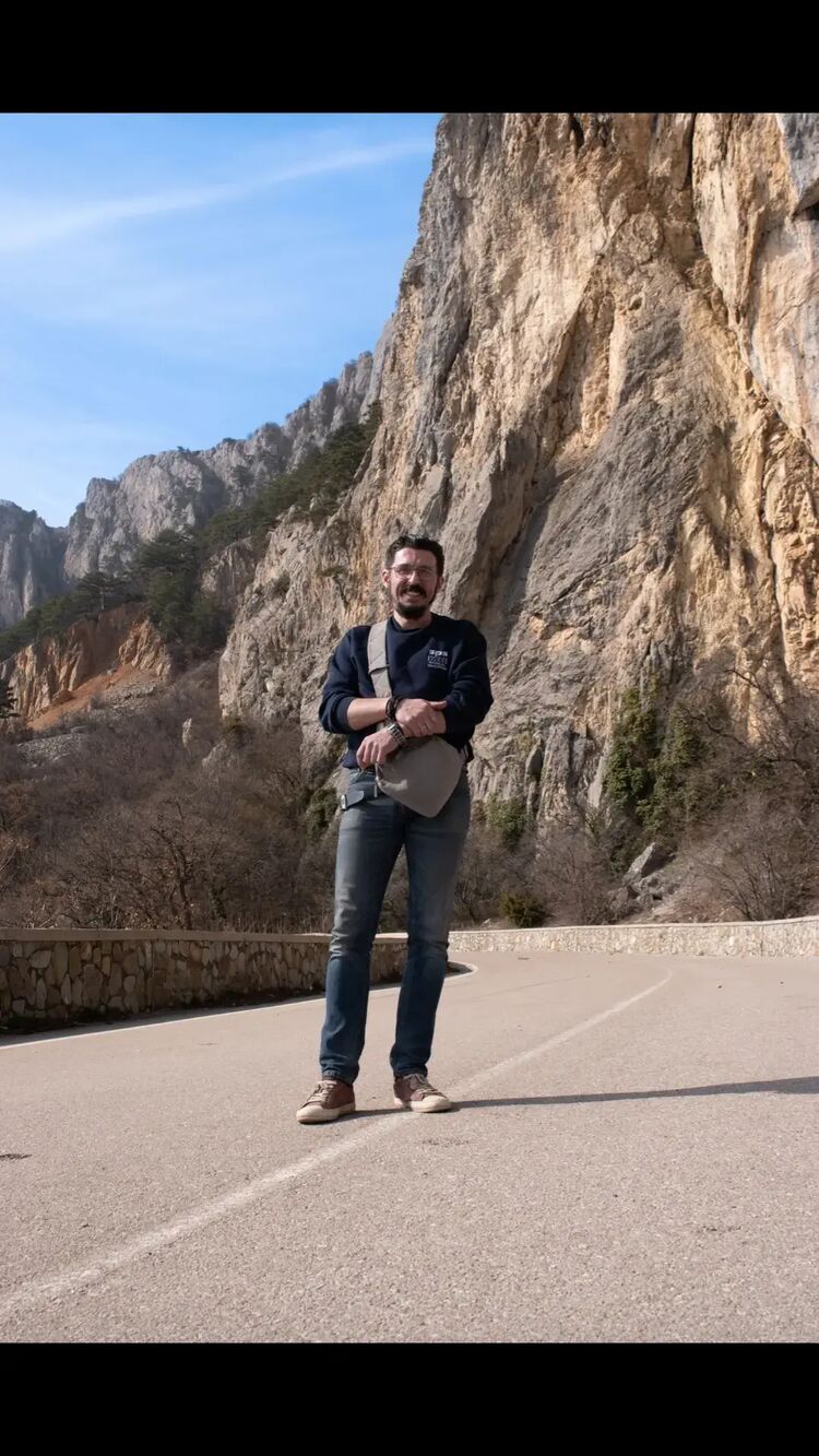  35974591  Vasiliy, 44 ,    