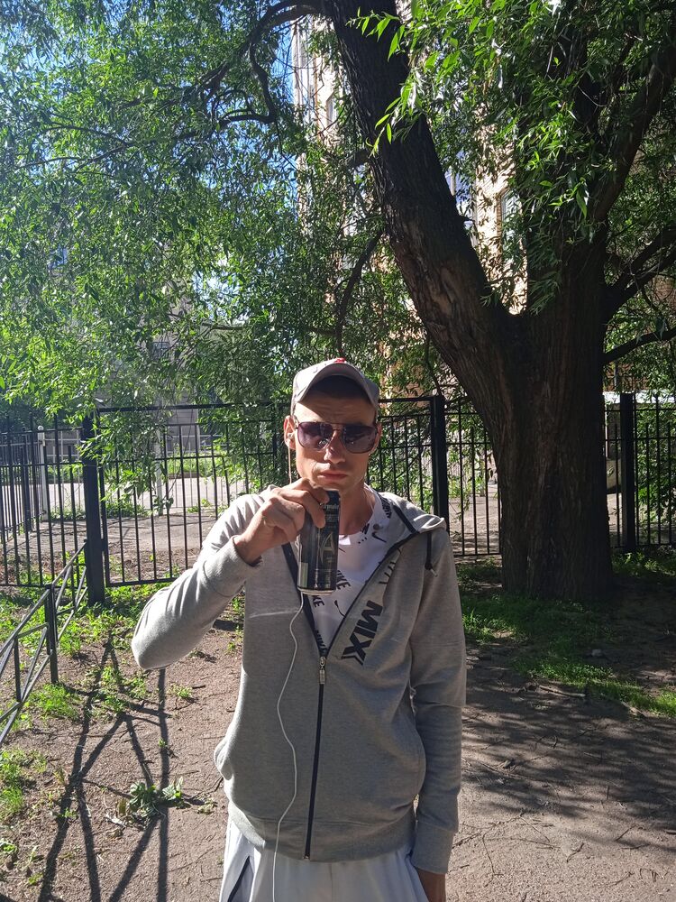  44039971  , 31 ,    -