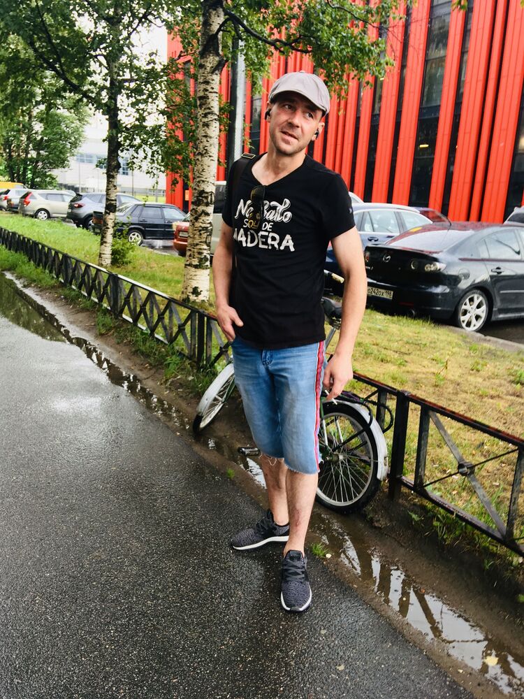  38104331  , 35 ,    -