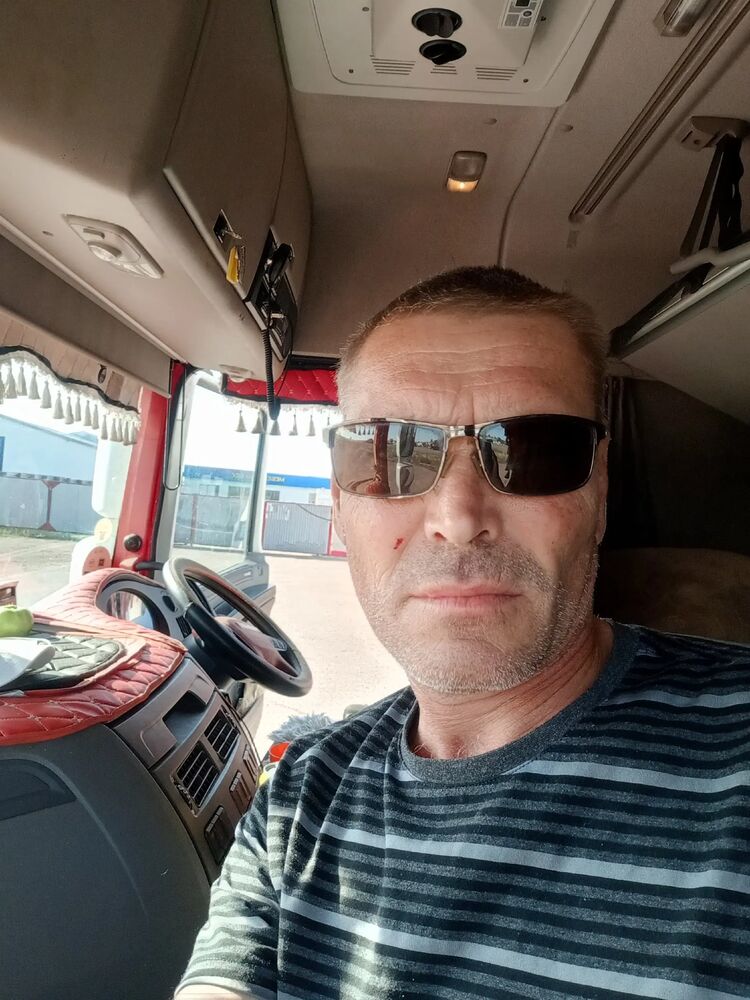 47063361  , 42 ,    