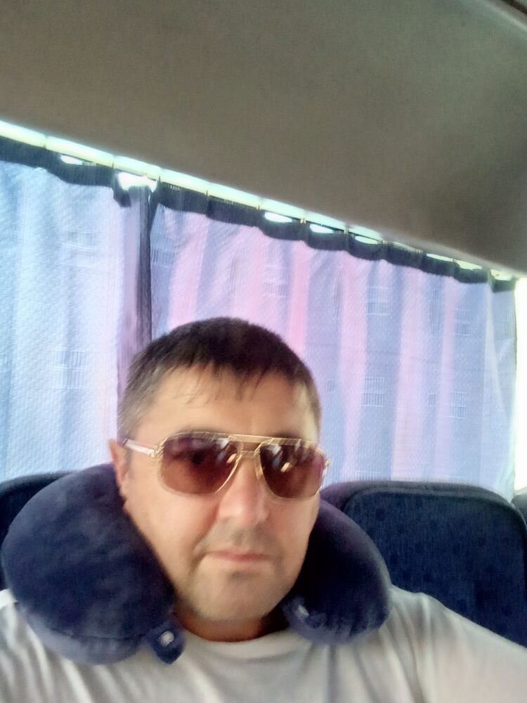  46021581  , 41 ,    