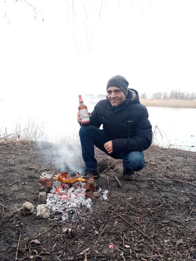  ,   Saeid, 46 ,   ,   , c 