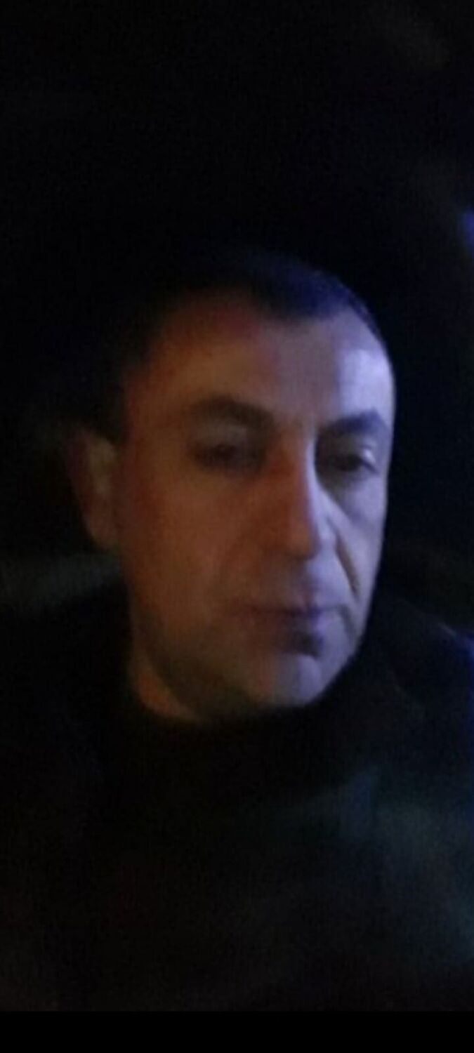  36817071  Jak, 51 ,    
