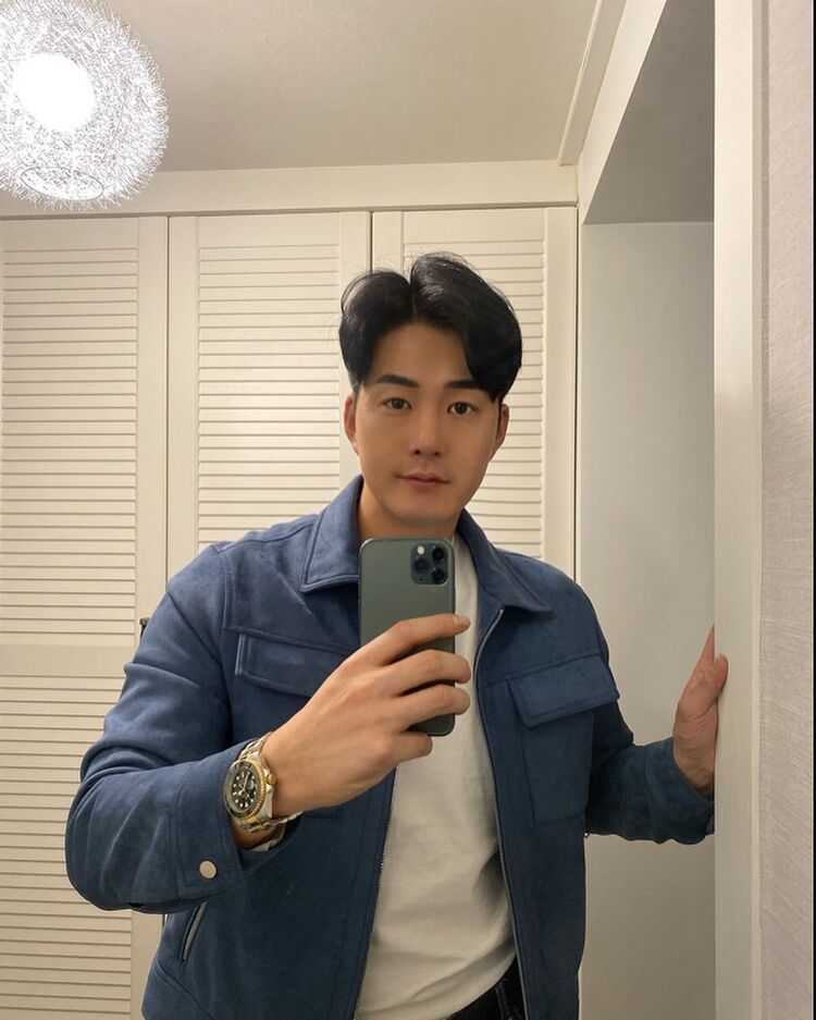 -,   Kevin mogan, 33 ,   ,   