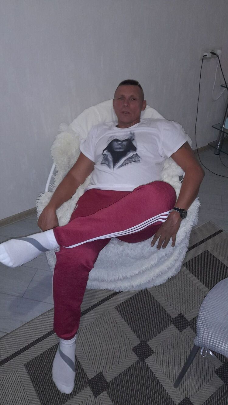  ,   Vacheslav, 47 ,   ,   