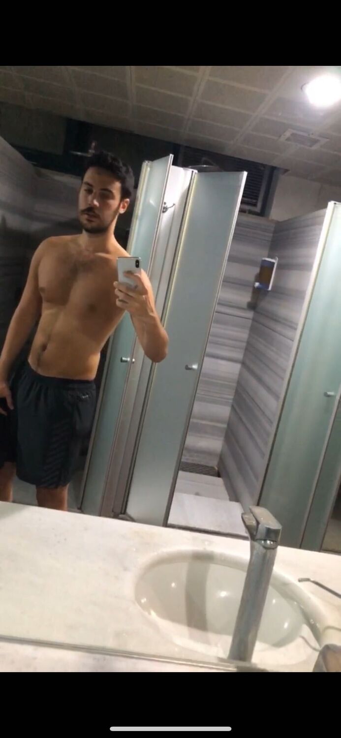  28682771  Emre, 31 ,    
