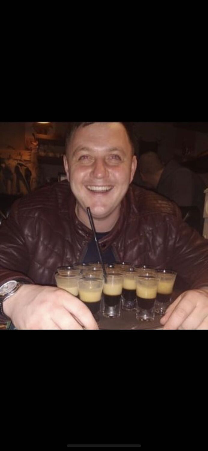  30027641  , 37 ,    -