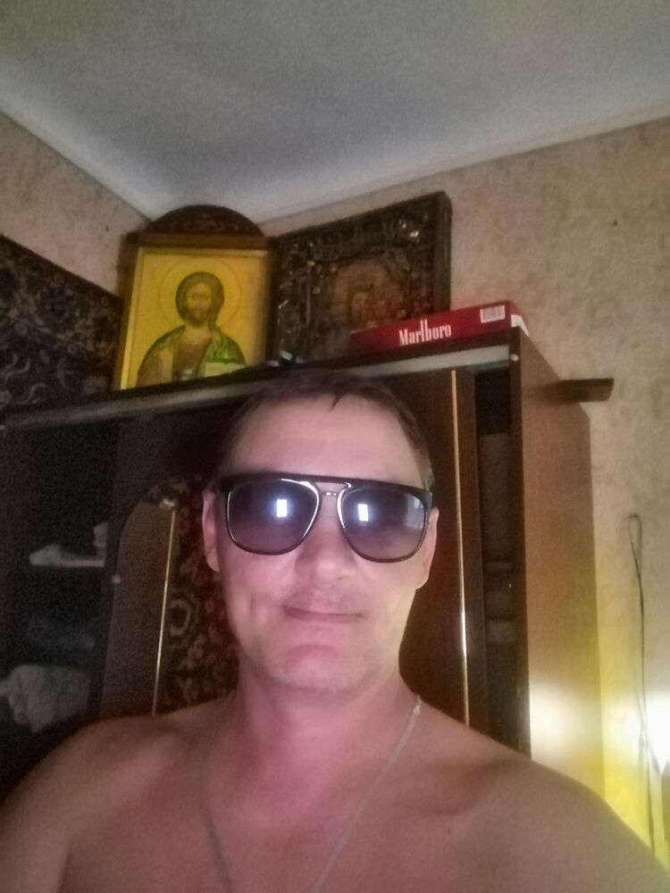  28376911  , 49 ,    
