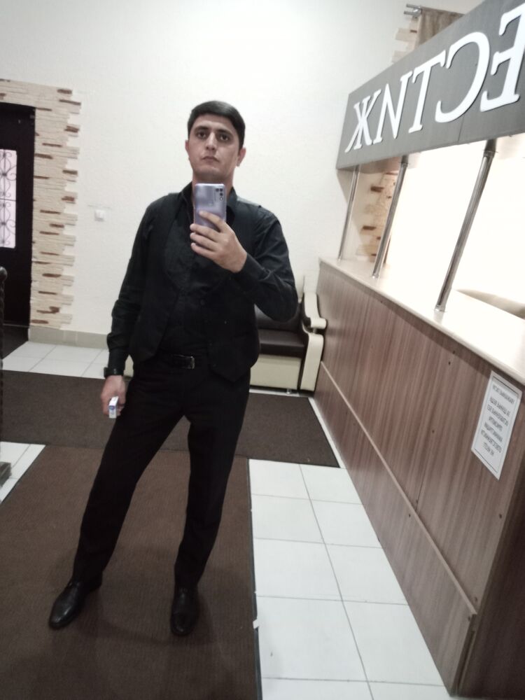  ,   Vako, 35 ,   ,   