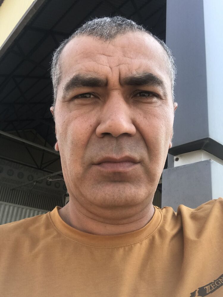  37543301  Idris, 45 ,    