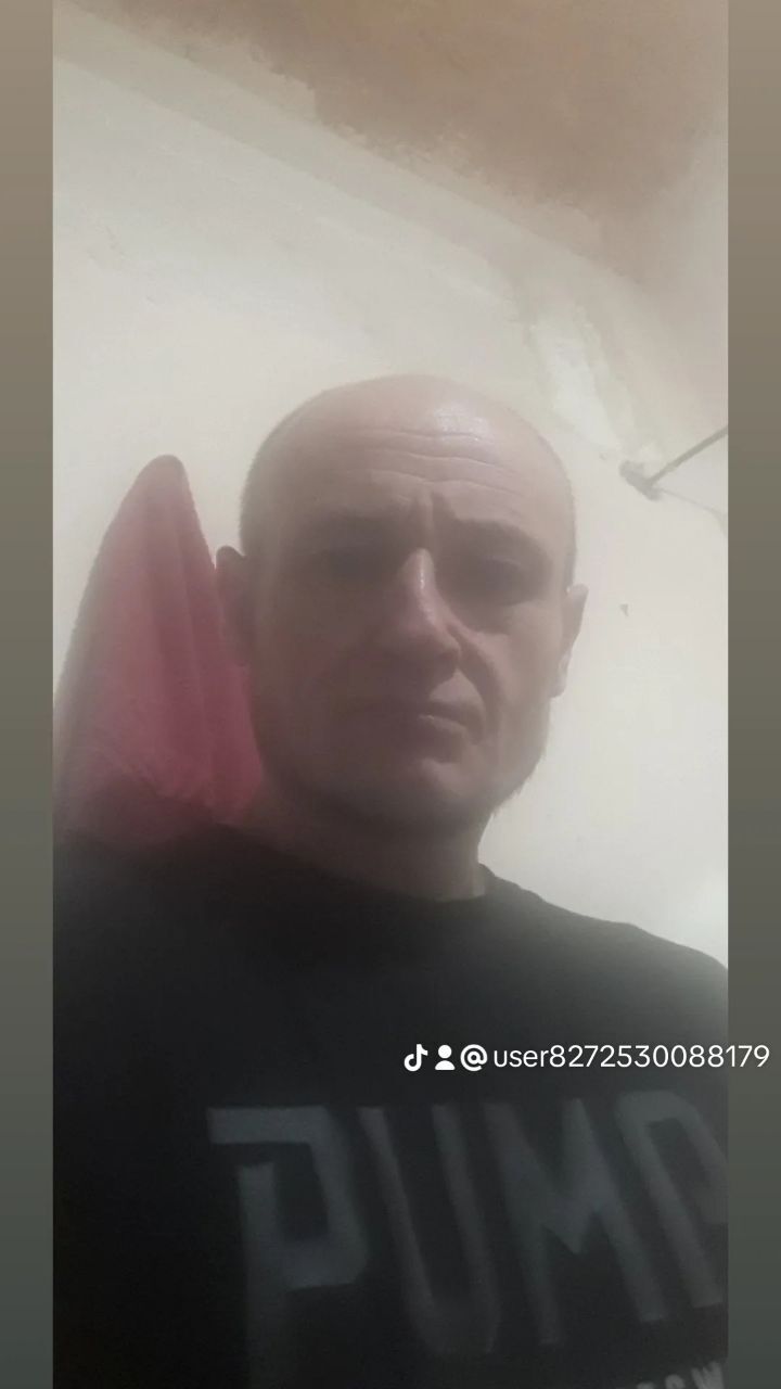  40963841  , 22 ,    