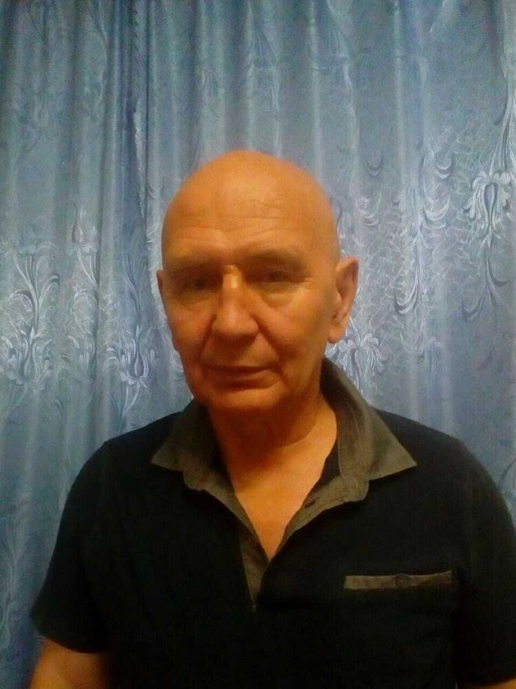  20743561  , 70 ,    