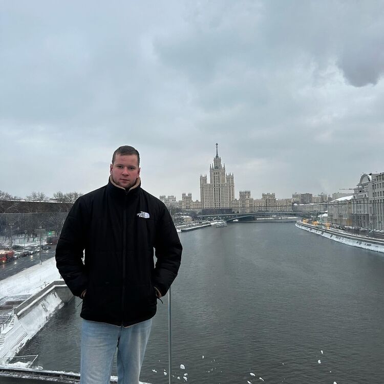 ���� 40232321 ����� �����, 25 ���, ���� ���������� � ���������