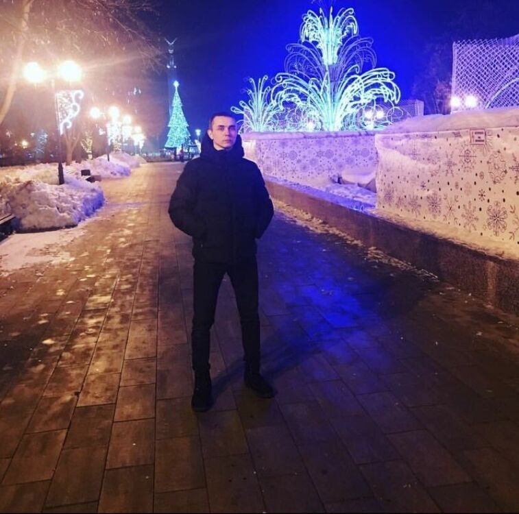  35795571  , 27 ,    -