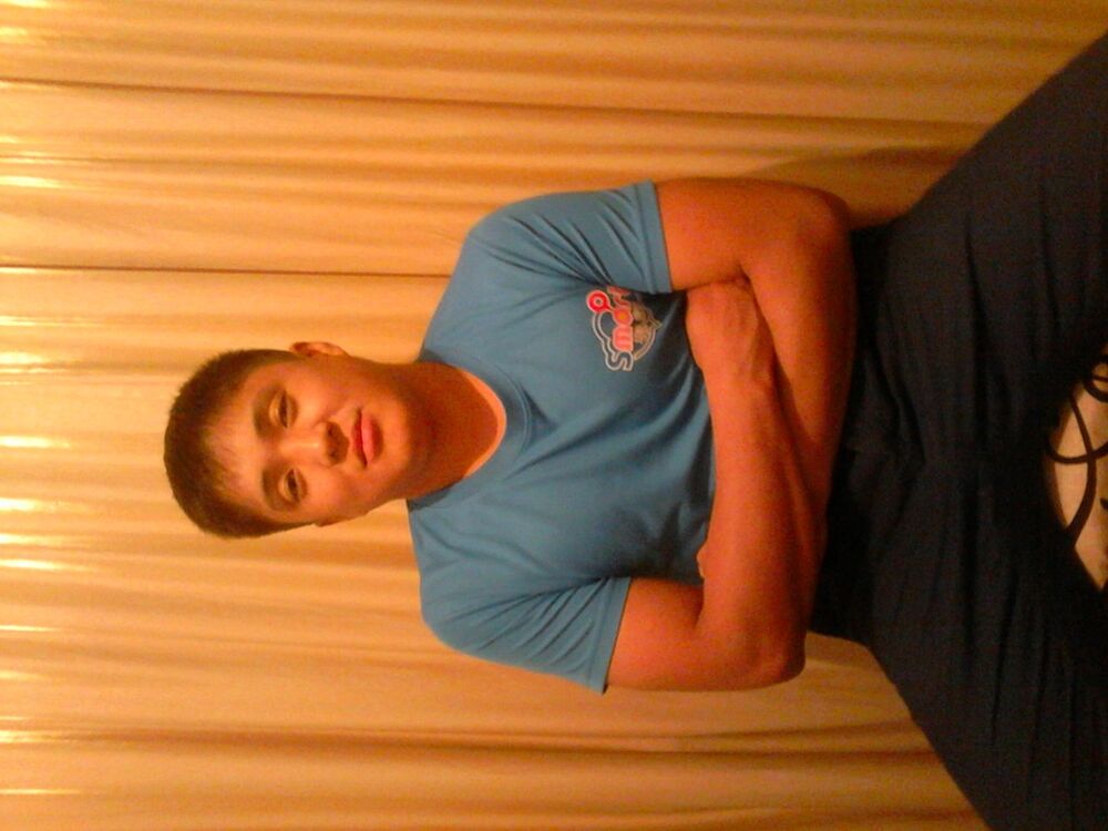  ,   Myktybek, 32 ,   ,   , c 
