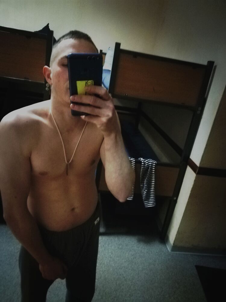  33379051  , 23 ,    -