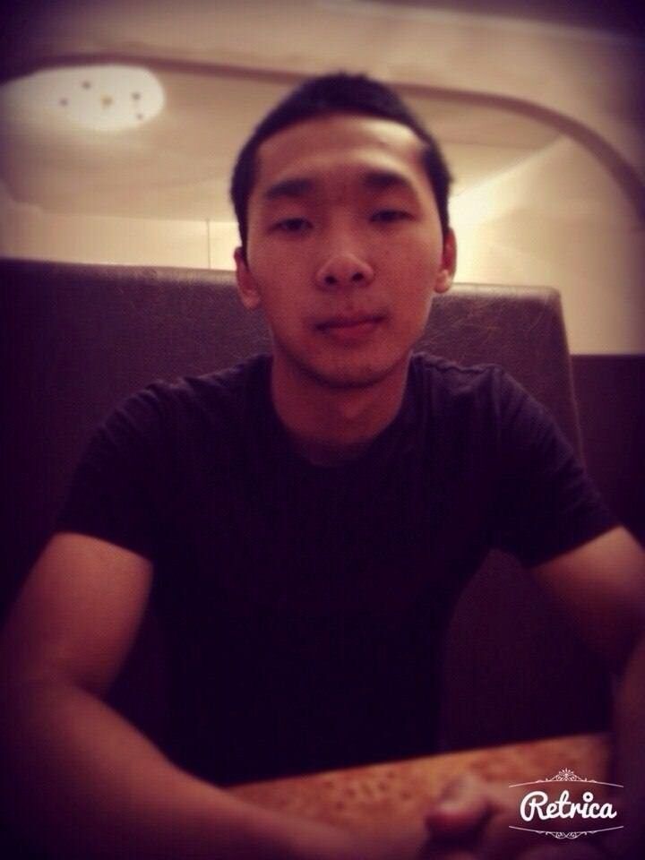  5684291  Kuat, 32 ,    