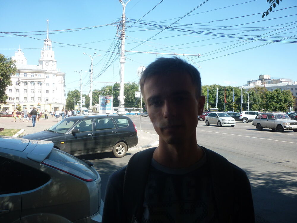  10906221  Ralph, 32 ,    