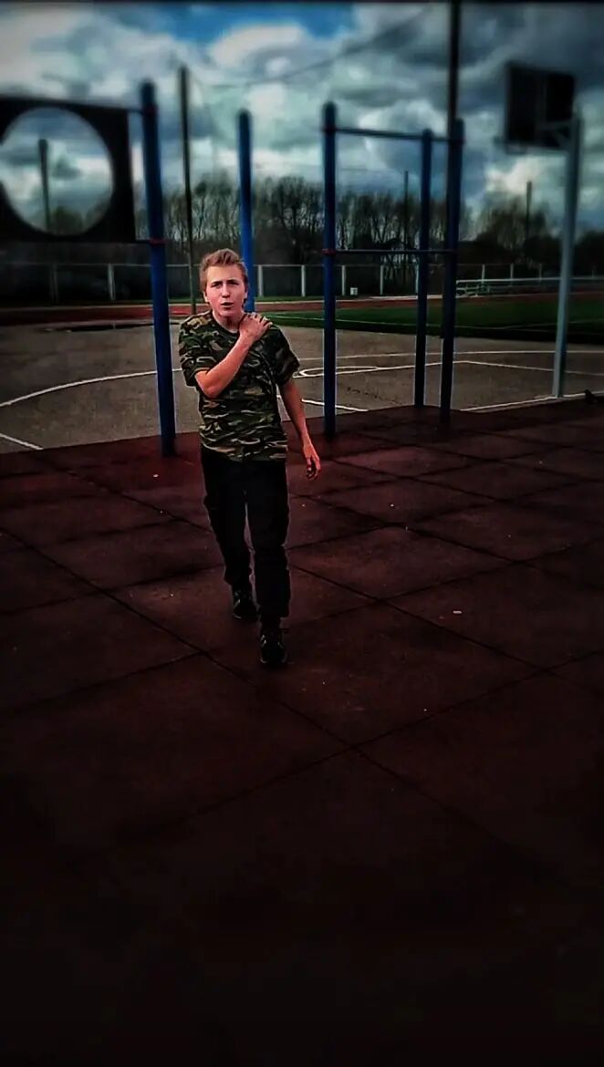  39723281  , 20 ,    